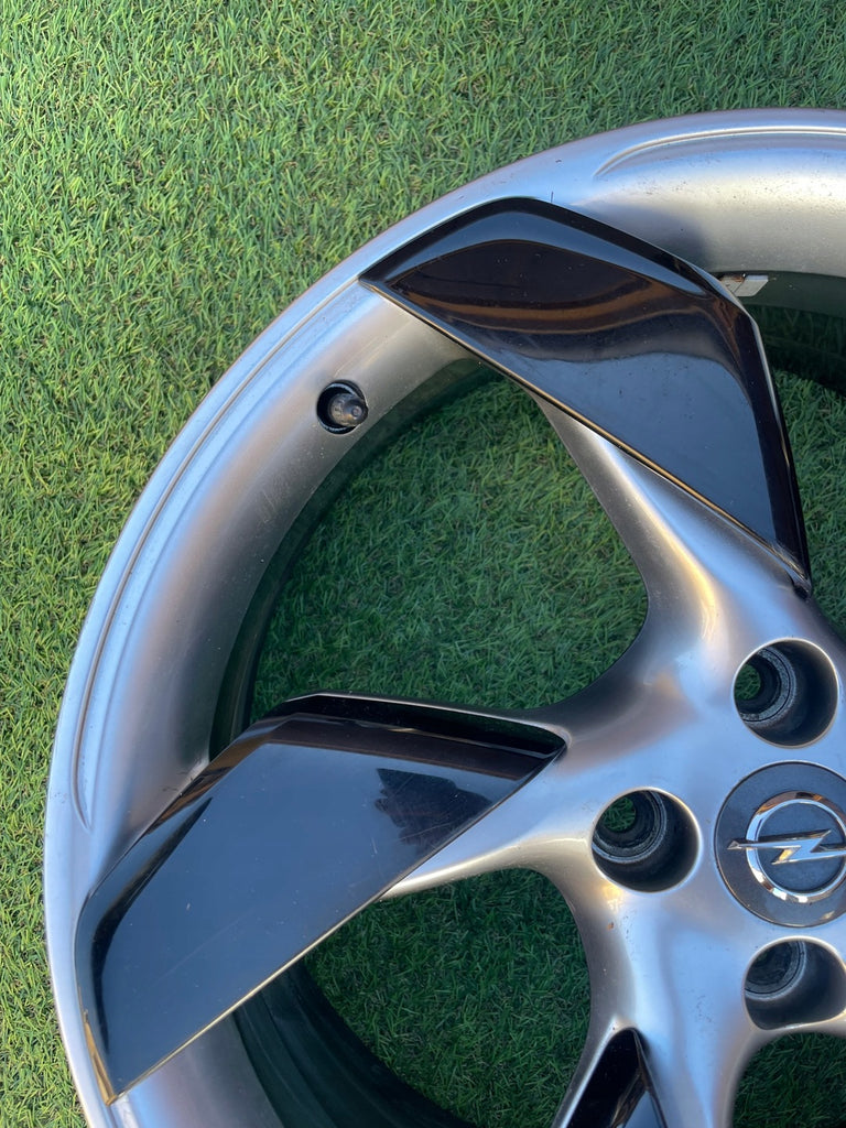 1x Alufelge 18 Zoll 7.5" 4x100 47ET 13380525 Opel Adam Rim Wheel