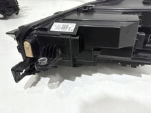 Laden Sie das Bild in den Galerie-Viewer, Frontscheinwerfer Skoda Superb 3P1941016 Rechts Scheinwerfer Headlight SCH7810275128eo
