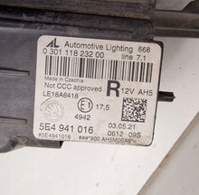 Laden Sie das Bild in den Galerie-Viewer, Frontscheinwerfer Skoda Octavia IV 5E4941016 LED Rechts Scheinwerfer Headlight SCH4048756205iw