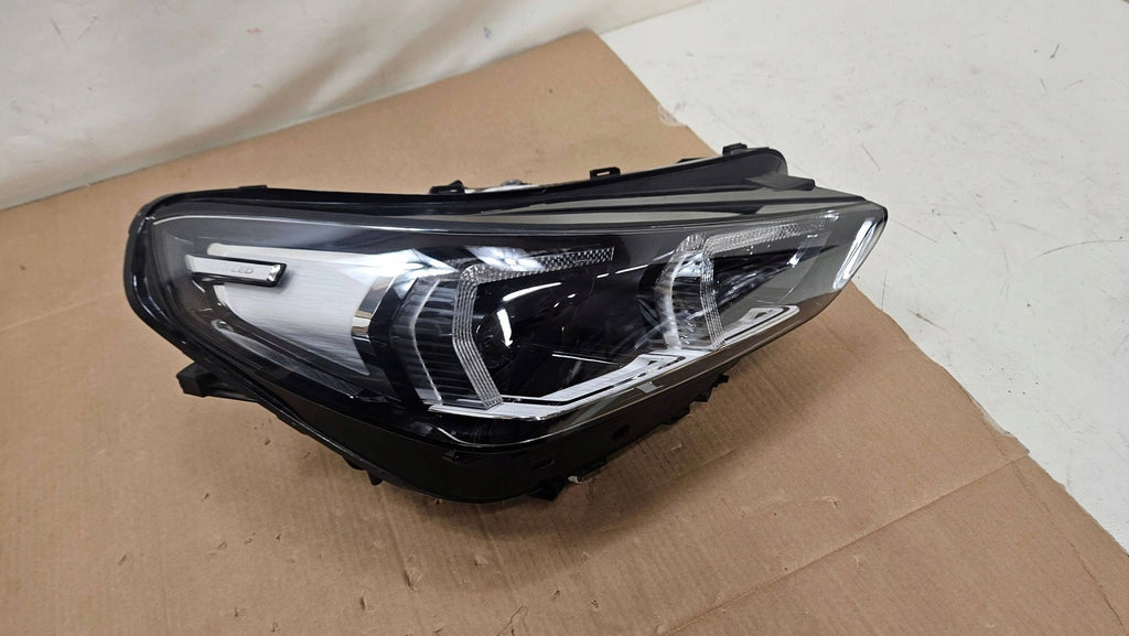 Frontscheinwerfer BMW X1 5A9A228-01 LED Rechts Scheinwerfer Headlight SCH8452684599li