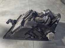 Load image into Gallery viewer, Frontscheinwerfer VW Crafter 7C1941036 LED Rechts Scheinwerfer Headlight SCH8319018206sb