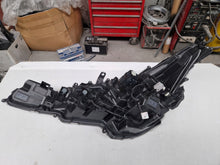 Load image into Gallery viewer, Frontscheinwerfer Toyota Corolla 81130-02S70 LED Rechts Scheinwerfer Headlight SCH9424108144fb