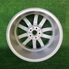 Laden Sie das Bild in den Galerie-Viewer, 1x Alufelge 18 Zoll 8.5" 5x112 44ET 6880684 BMW X5 G05 Rim Wheel FEL3532145326ke