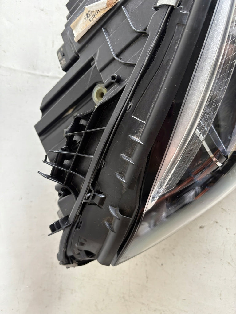 Frontscheinwerfer Mercedes-Benz W206 A2069065404 LED Rechts Headlight SCH3355751826sz