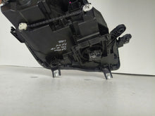 Laden Sie das Bild in den Galerie-Viewer, Frontscheinwerfer Seat Ateca 576941031B Full LED Ein Stück (Rechts oder Links)