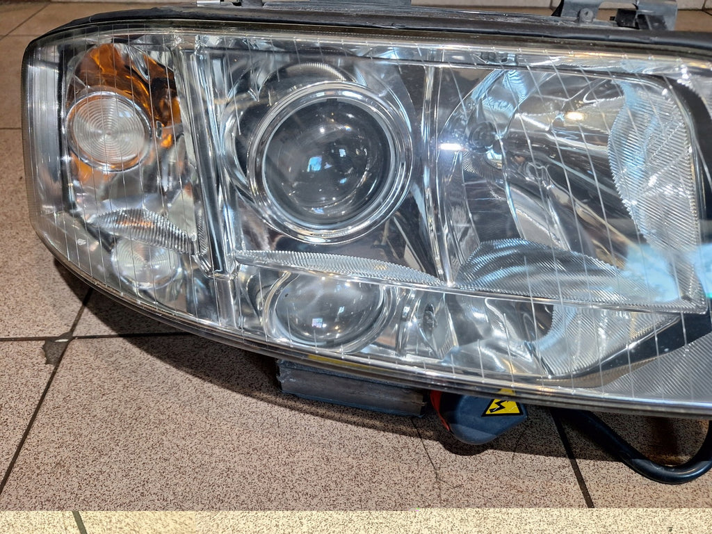 Frontscheinwerfer Audi A6 C5 Xenon Rechts Scheinwerfer Headlight