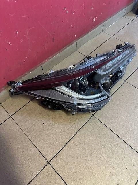 Frontscheinwerfer Toyota Corolla 81110-02S70 Full LED Rechts Headlight SCH2626502768gx