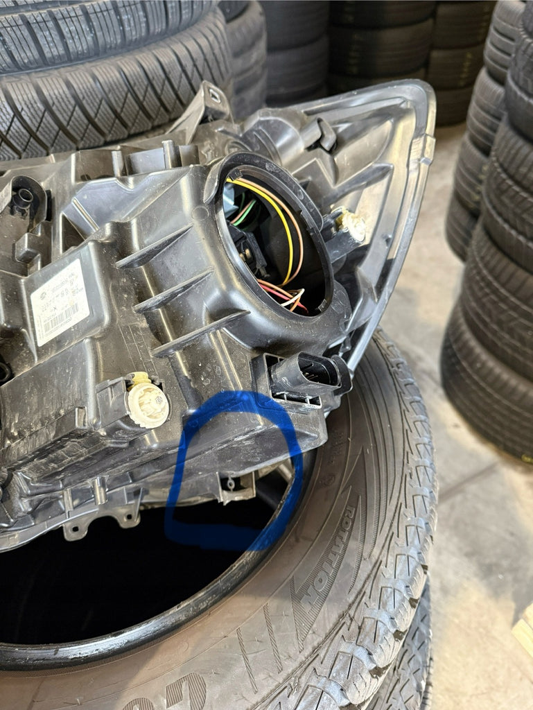 Frontscheinwerfer Mercedes-Benz Sprinter 1ED01103012 Rechts Headlight SCH5448363125uv