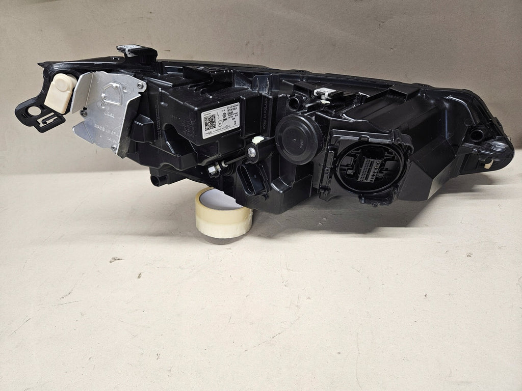 Frontscheinwerfer VW Golf VIII 5H1941005A 5H1941006A LED Rechts oder Links SCH8053659015gt