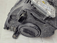 Laden Sie das Bild in den Galerie-Viewer, Frontscheinwerfer Skoda Yeti 5L1941016B 1K0941329 Xenon Rechts Headlight