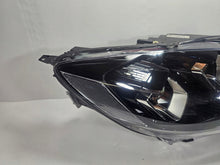 Laden Sie das Bild in den Galerie-Viewer, Frontscheinwerfer Ford Kuga I LV4B-13W030-AK LV4B-13W029AK LED Ein Satz SCH1724855361wv