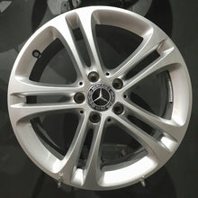 Laden Sie das Bild in den Galerie-Viewer, 4x Alufelge 17 Zoll 6.5" 5x112 44ET A1774010400 Mercedes-Benz W176 Rim Wheel FEL3051882535hu