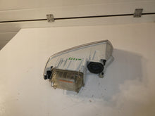 Laden Sie das Bild in den Galerie-Viewer, Frontscheinwerfer Skoda Octavia II Links Scheinwerfer Headlight SCH9774159947rl