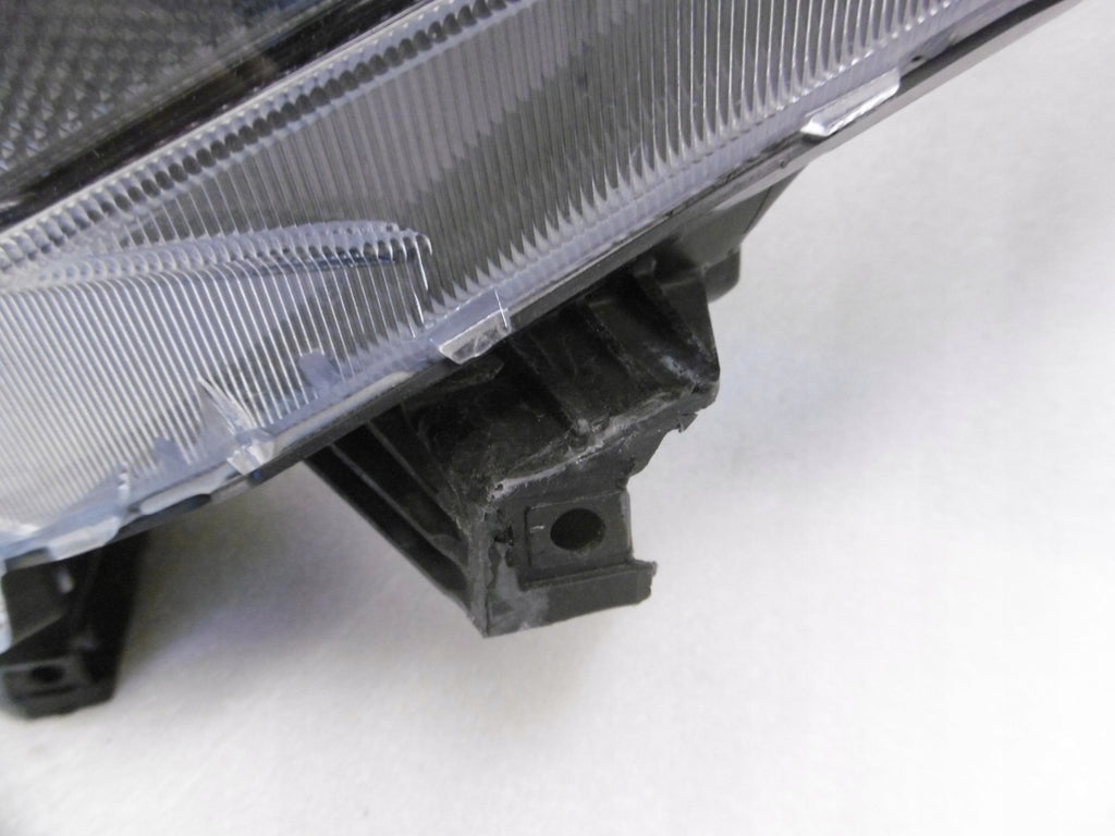 Frontscheinwerfer Mitsubishi Eclipse Cross 8301D071 LED Links Headlight