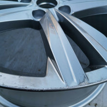 Load image into Gallery viewer, 1x Alufelge 18 Zoll 8.0" 5x112 40ET Glanz 3G8601025N VW Rim Wheel FEL4650052435bw