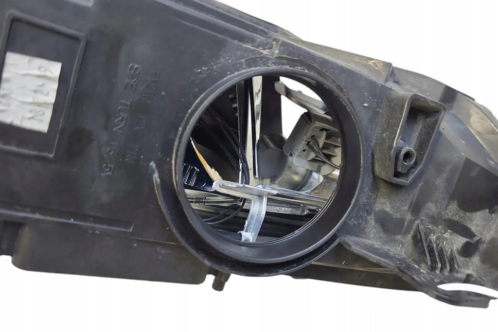 Frontscheinwerfer Ford Focus III F1EB13W029AD Rechts Scheinwerfer Headlight SCH7718135736cr