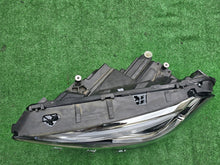 Laden Sie das Bild in den Galerie-Viewer, Frontscheinwerfer Mercedes-Benz W247 A2479066301 Full LED Links Headlight SCH3948821457am
