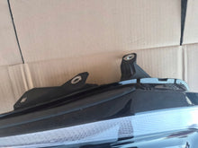 Laden Sie das Bild in den Galerie-Viewer, Frontscheinwerfer Kia Sportage R292112020 Links Scheinwerfer Headlight SCH1710037839zz