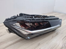 Laden Sie das Bild in den Galerie-Viewer, Frontscheinwerfer Skoda Superb 3P1941016 Rechts Scheinwerfer Headlight SCH1318048710aa