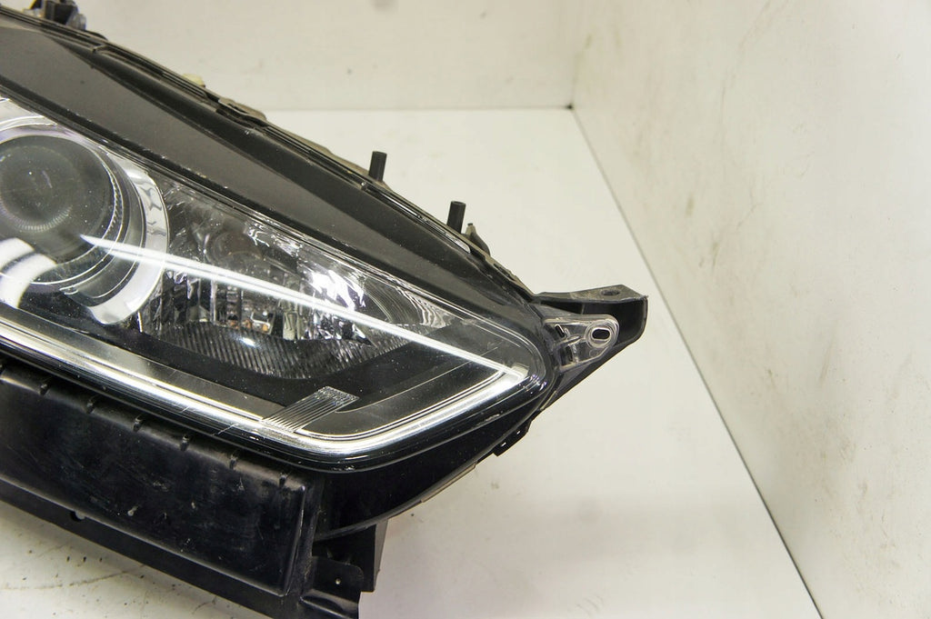 Frontscheinwerfer Ford Mondeo DS73-13W029-AE L90002936 Rechts Headlight