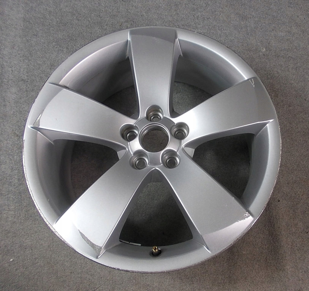 1x Alufelge 17 Zoll 7.0" 5x100 41ET Glanz Silber 5J7601025B Skoda Fabia Ii