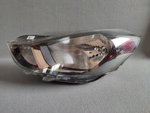 Load image into Gallery viewer, Frontscheinwerfer Hyundai I10 III 92101-K7000 Links Scheinwerfer Headlight