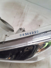 Laden Sie das Bild in den Galerie-Viewer, Frontscheinwerfer Toyota Land Cruiser ARO21232 Links Scheinwerfer Headlight SCH3343264454uw