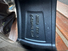Load image into Gallery viewer, 1x Alufelge 19 Zoll 9.0" 5x112 34ET Glanz Graphit 4N0601025N Audi A8 D5 Mg FEL3388286465au