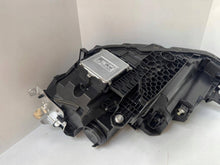 Laden Sie das Bild in den Galerie-Viewer, Frontscheinwerfer Skoda Superb 3P1941016A LED Rechts Scheinwerfer Headlight SCH2755587860mo