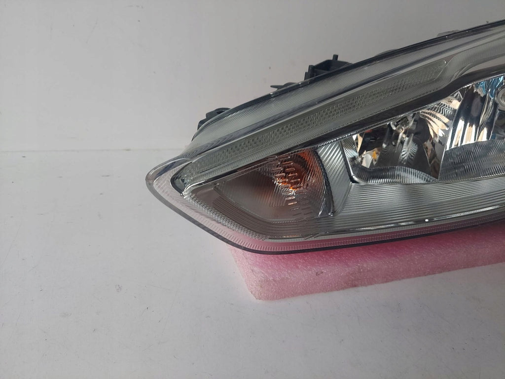 Frontscheinwerfer Ford Focus F1EB-13W030-AF Links Scheinwerfer Headlight