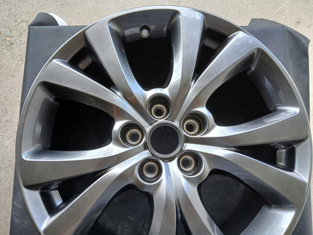 1x Alufelge 18 Zoll 7.0" 5x114.3 45ET Glanz Graphit 9965787080 Mazda Cx30 FEL8892356952ya