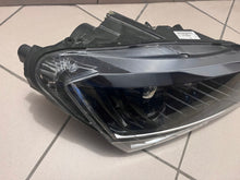 Load image into Gallery viewer, Frontscheinwerfer Skoda Superb III 3V1941016B Xenon Rechts Headlight