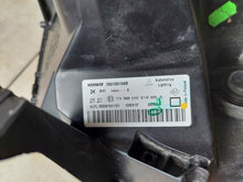 Load image into Gallery viewer, Frontscheinwerfer Dacia Duster 260100156R Rechts Scheinwerfer Headlight SCH7106213297ex