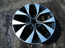 Laden Sie das Bild in den Galerie-Viewer, 1x Alufelge 17 Zoll 7.0&quot; 5x114.3 35ET 40300-JD017A Dacia Megane 1 Koleos Scenic