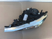 Laden Sie das Bild in den Galerie-Viewer, Frontscheinwerfer BMW F30 F31 8739565 8492468 LED Ein Satz Headlight SCH6273628842ss
