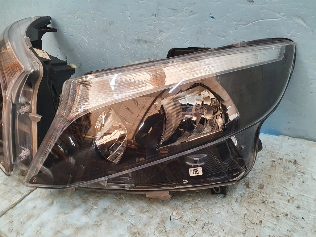 Frontscheinwerfer Mercedes-Benz Vito W447 A4479067800 Rechts oder Links