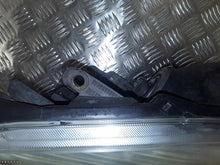Laden Sie das Bild in den Galerie-Viewer, Frontscheinwerfer Toyota Prius Rechts Scheinwerfer Headlight SCH8820639542iy