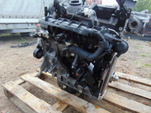 Laden Sie das Bild in den Galerie-Viewer, Motor Audi A5 CDH 1.8 TFSI 160PS 118kW 2011 Benzin Engine Unkomplett