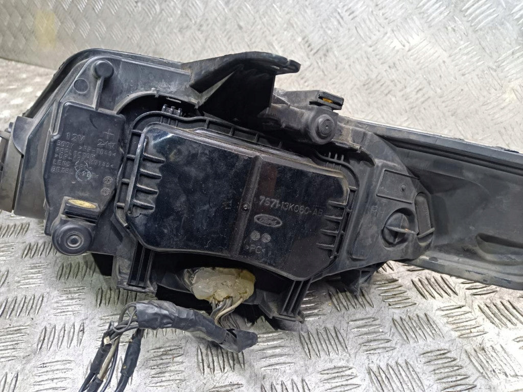 Frontscheinwerfer Ford Mondeo W-18145- Rechts Scheinwerfer Headlight SCH2430385217tf