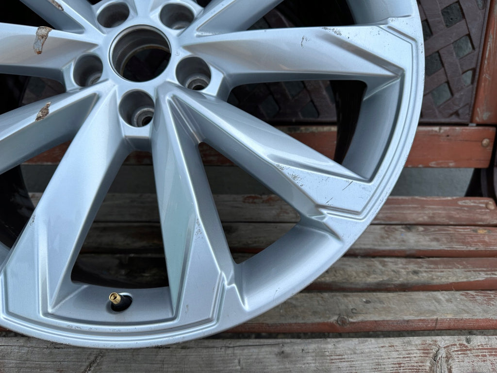 1x Alufelge 20 Zoll 8.5" 5x112 37ET Glanz Silber 4K9601025B Audi A6 Rim Wheel FEL9198957107pk