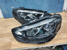 Laden Sie das Bild in den Galerie-Viewer, Frontscheinwerfer Mercedes-Benz W206 A2069063903 Links Scheinwerfer Headlight SCH7449929152pe