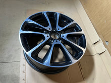 Load image into Gallery viewer, 1x Alufelge 18 Zoll 8.0&quot; 5x112 43ET A2134011600 Mercedes-Benz W213 S213