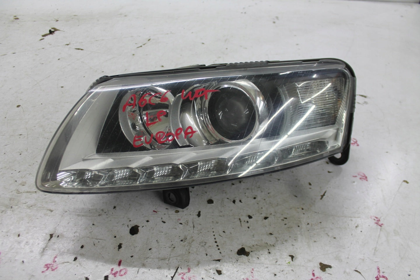 Frontscheinwerfer Audi A6 C6 4F0941004CP Xenon Ein Stück (Rechts oder Links) SCH8843642423oe