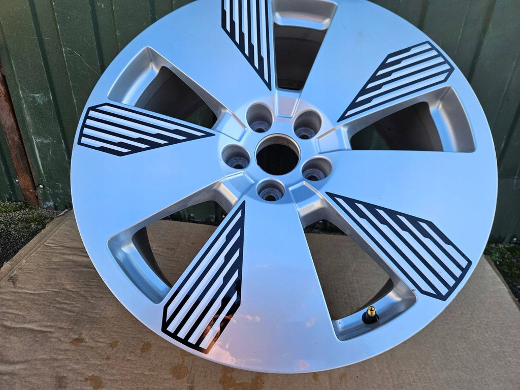 1x Alufelge 19 Zoll 4KE601025L Audi E-Tron Rim Wheel FEL4157669694dz