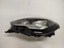 Laden Sie das Bild in den Galerie-Viewer, Frontscheinwerfer Opel Corsa F 39162648 354261827 Links Scheinwerfer Headlight SCH1446558465ob