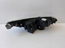 Laden Sie das Bild in den Galerie-Viewer, Frontscheinwerfer Honda Civic IX 33150-TV0 Links Scheinwerfer Headlight