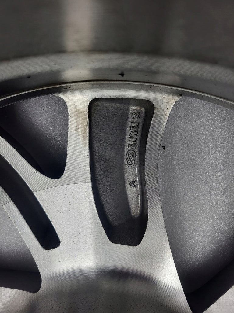 1x Alufelge 18 Zoll 7.0" 5x114.3 38ET Mitsubishi Outlander Rim Wheel