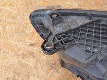 Laden Sie das Bild in den Galerie-Viewer, Frontscheinwerfer Mercedes-Benz Vito W447 A4479065800 Links Headlight