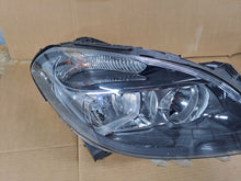 Laden Sie das Bild in den Galerie-Viewer, Frontscheinwerfer Mercedes-Benz A2468200261 Rechts Scheinwerfer Headlight