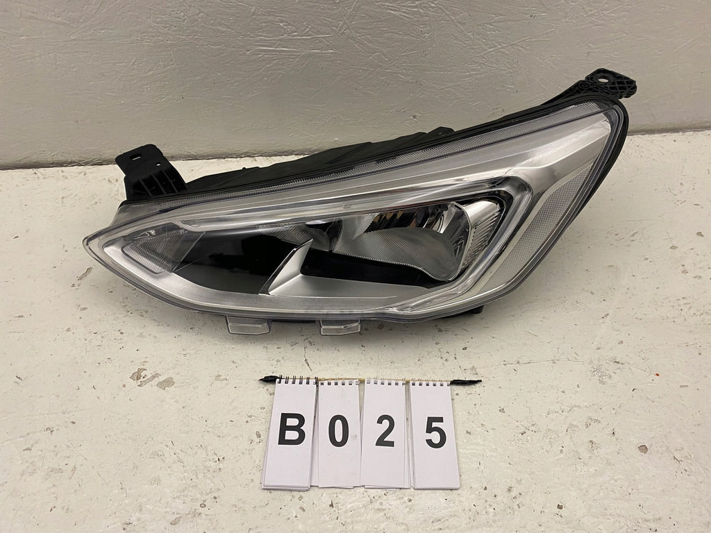 Frontscheinwerfer Ford Focus 13W030 Links Scheinwerfer Headlight